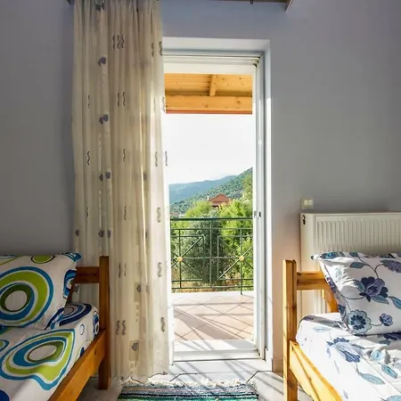 Mani's Balcony With Seaview Holiday home *